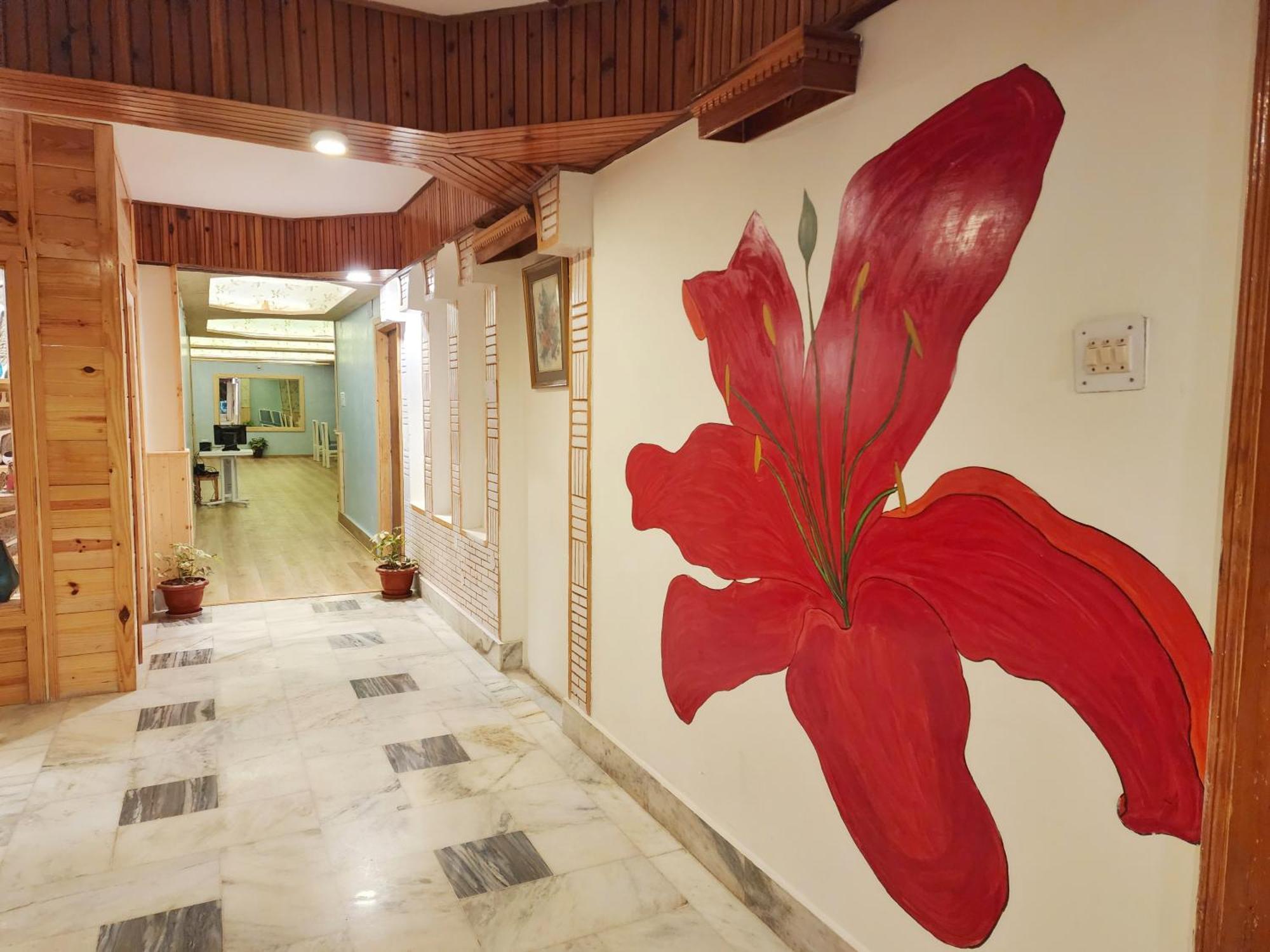 Hotel Pineview Shimla Dış mekan fotoğraf