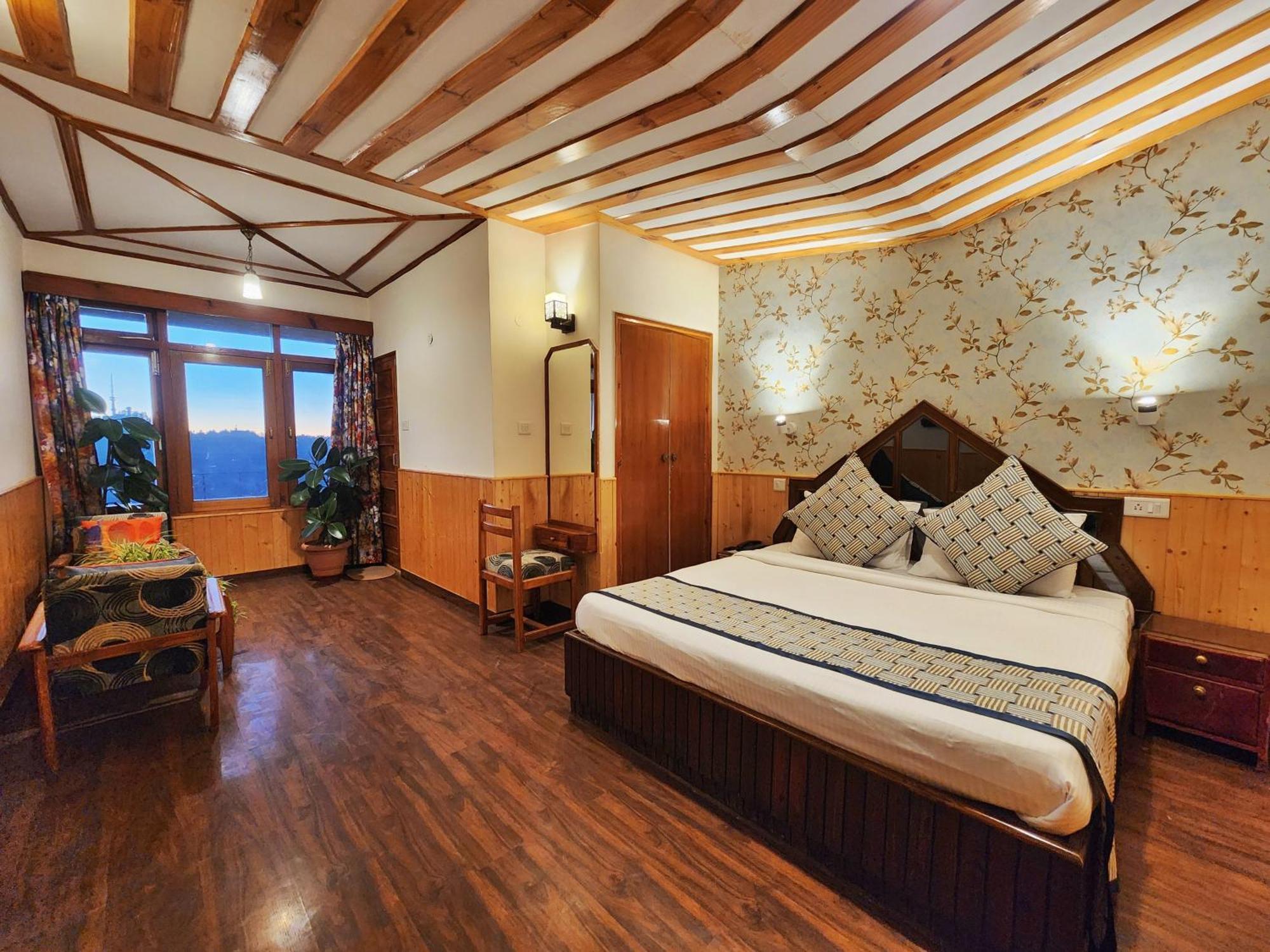 Hotel Pineview Shimla Dış mekan fotoğraf
